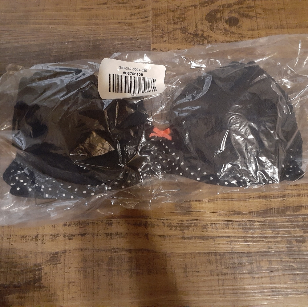 Hollister Bra 36B